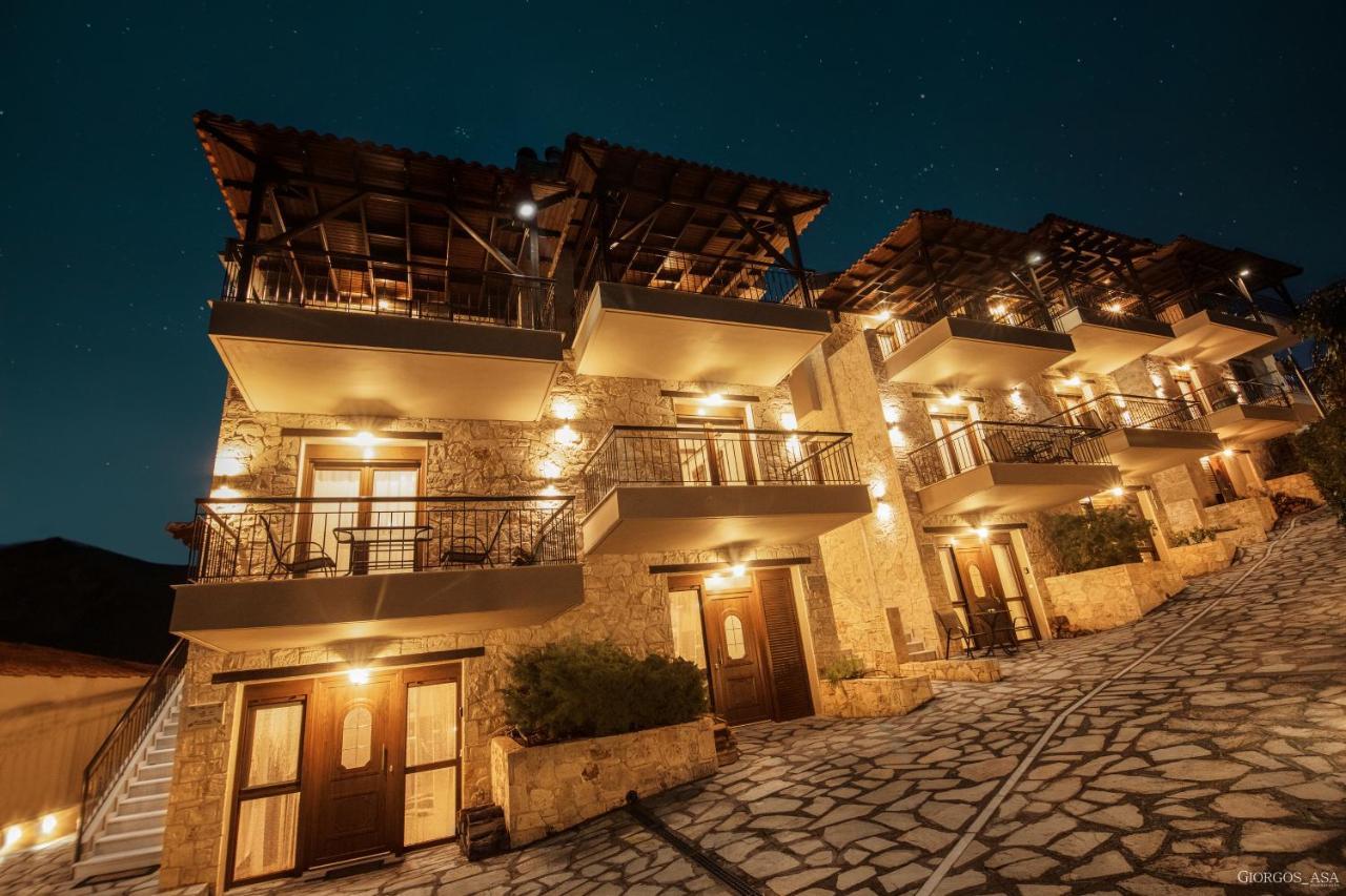 Villa Lirtzis Taxiarkhis (Aristotelis)